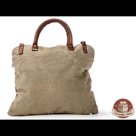 The Barrel Shack Large Tote. SALE 4/19 - Picture 2 of 5